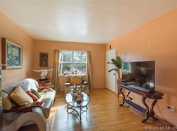 5th image of 9160 NE 8th Ave APT 4J