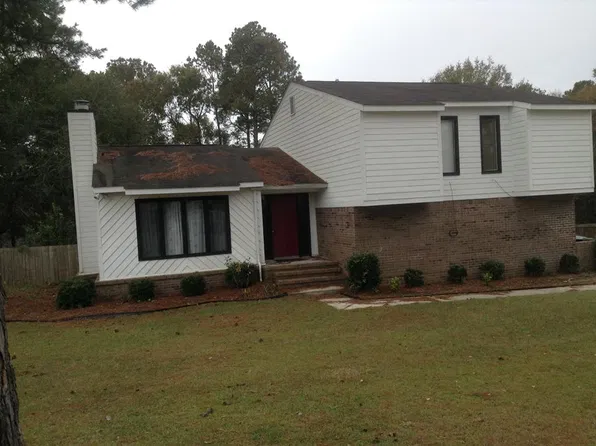 2111 Cecily St, Dothan, AL 36303