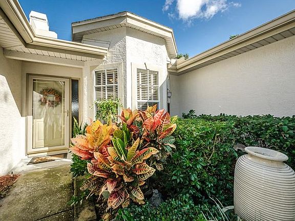 3rd image of 2987 Brookfield Ln