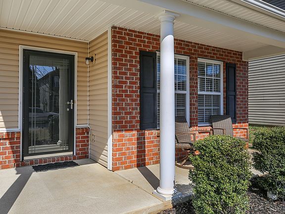 3rd image of 3422 Country Almond Way