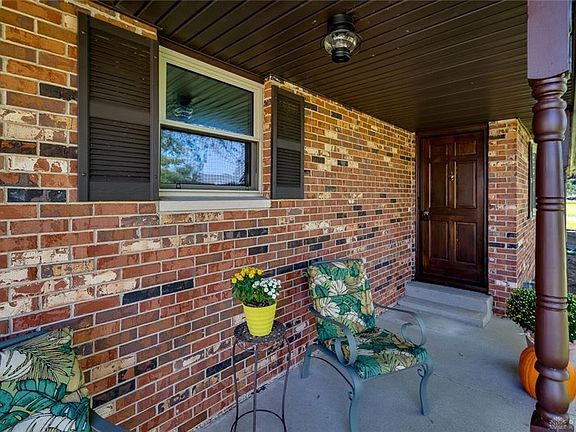 4th image of 8904 Oriole Dr