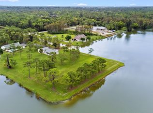 5635 Reynolds Rd, Lake Worth, FL 33449