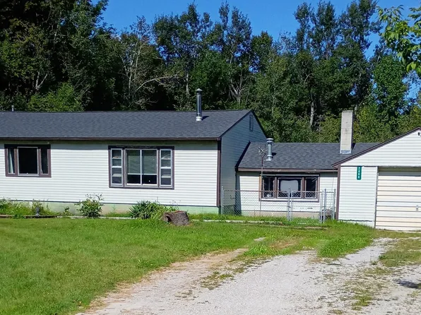 2066 Bradbury Rd, Alpena, MI 49707
