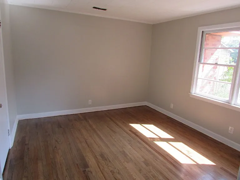 613 S Lafayette Dr — Photo 6