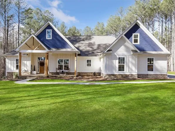 194 Macedonia Rd, White, GA 30184