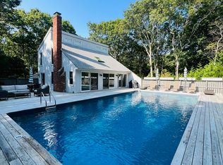 17 Shorewood Dr, East Hampton, NY 11937