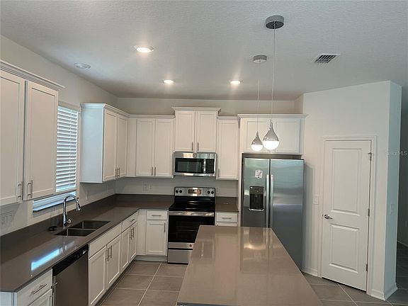 3rd image of 4156 Babbling Brook Way