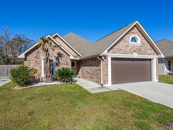 2nd image of 38206 Dolphin Ct
