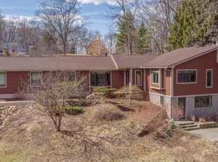 1415 N Dixboro Rd, Ann Arbor, MI 48105