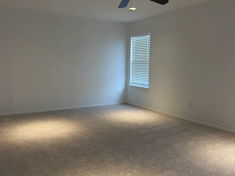 2063 La Salle Trl — Photo 15