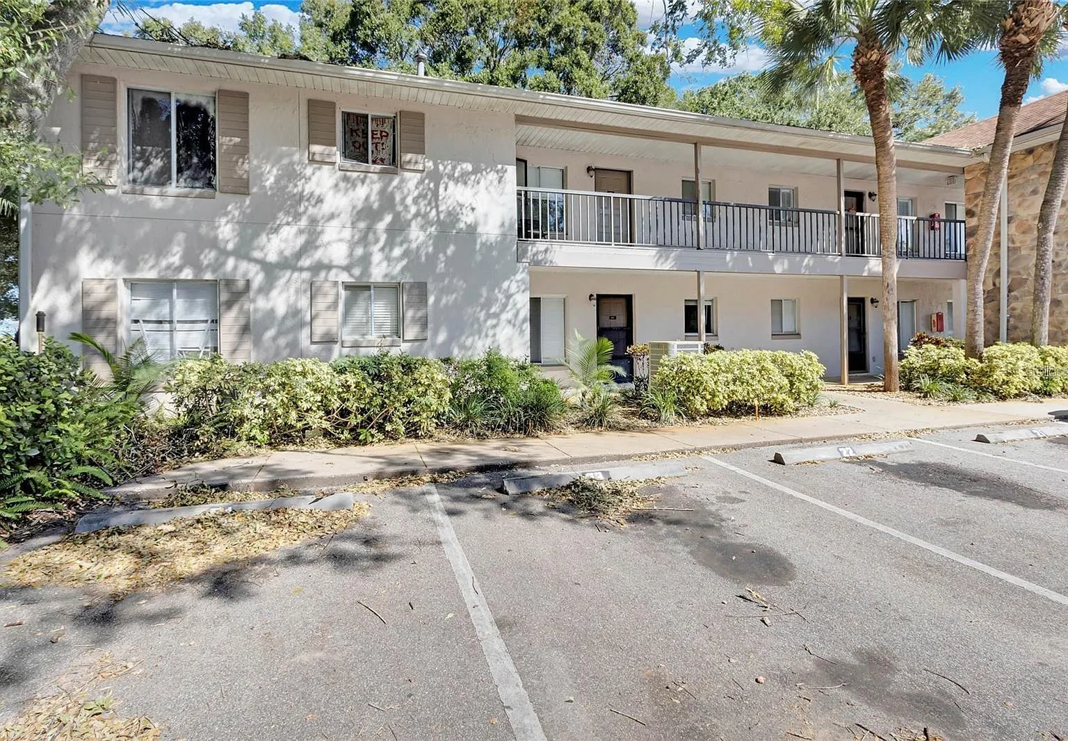 1 bed, 792 sqft, $1,175 — Photo 1