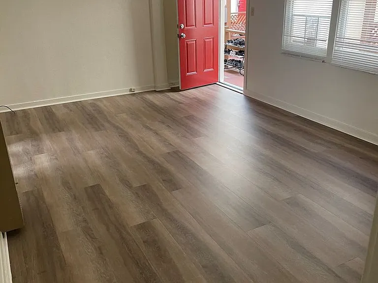 1716 University Ave #9 — Photo 3