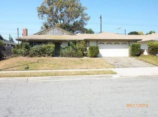 1925 Lakehurst Ave, Camarillo, CA 93010