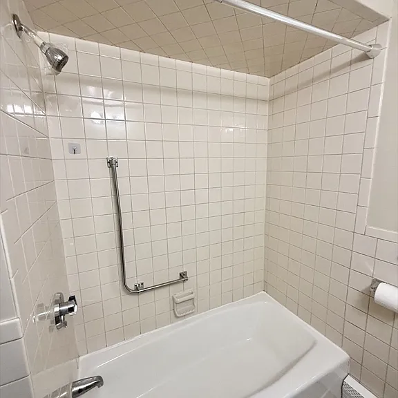 70 Tremont St #2R — Photo 12