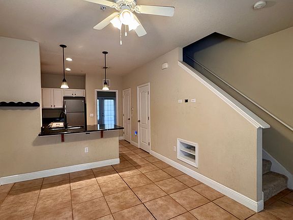 2nd image of 2938 SW 35th Pl APT 26