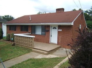 1328 Crescent St NW, Roanoke, VA