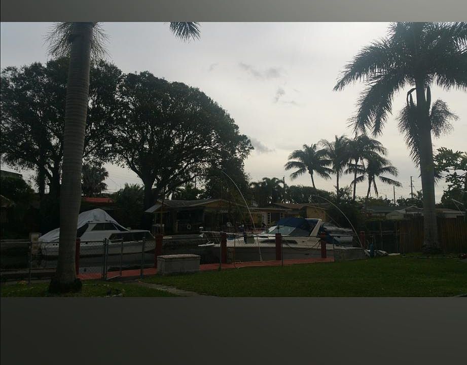 2nd image of 4680 Griffin Rd