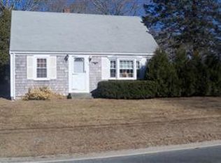 116 Old Town Rd, West Hyannisport, MA 02672