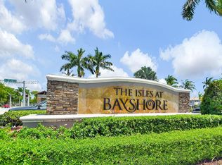 9461 SW 218th Ln, Cutler Bay, FL 33190