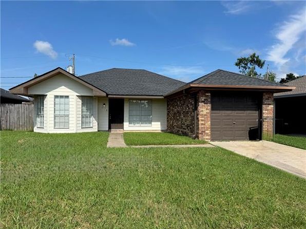 2713 Concordia Dr