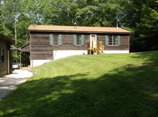 1063 W Mountain Rd, Cheshire, MA 01225