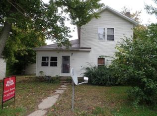 131 S Saint Joseph St, Colon, MI 49040