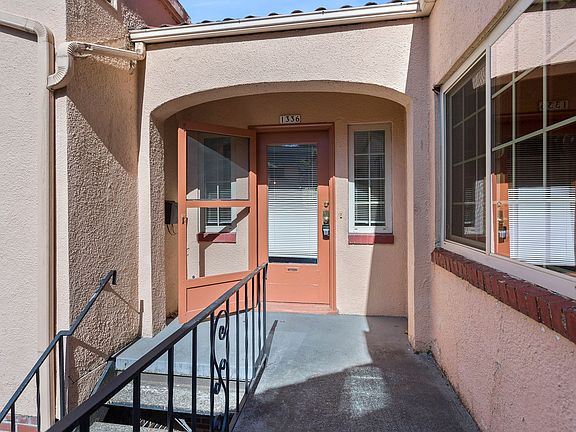 3rd image of 1320-1344 NE 68th Ave #1336