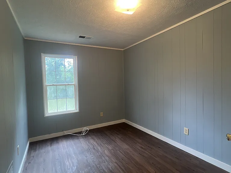 656 Windrow Rd — Photo 5