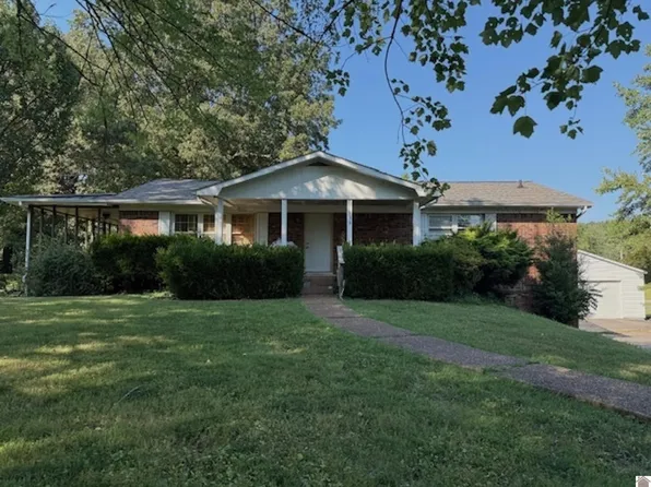 130 White Oak Ln, Calvert City, KY 42029