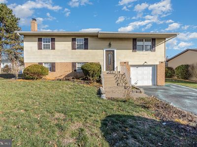613 Frances Dr, Harrisburg, PA, 17109