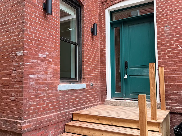 56 Mellen St — Photo 23