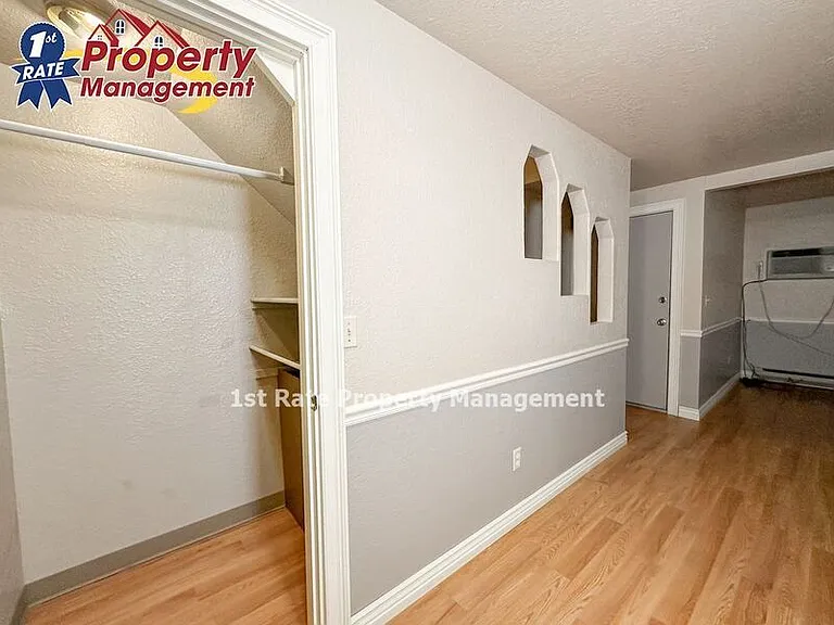 Bond Apartments — Photo 92