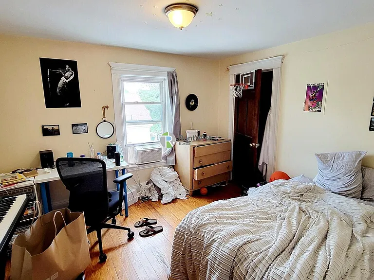 89 Winthrop St #2 — Photo 3