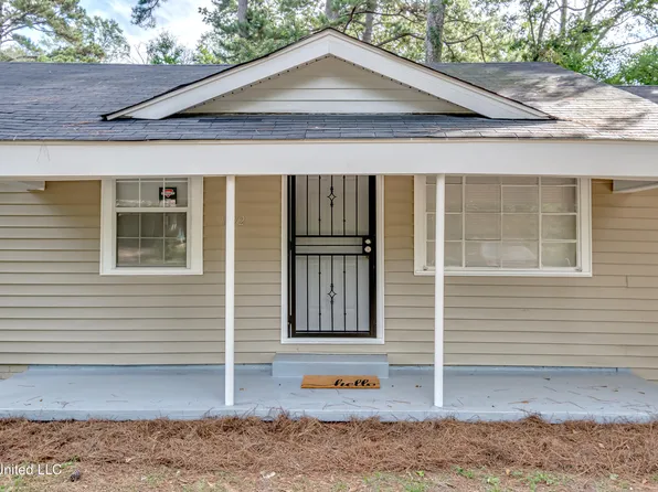 1872 Shady Lane Dr, Jackson, MS 39204
