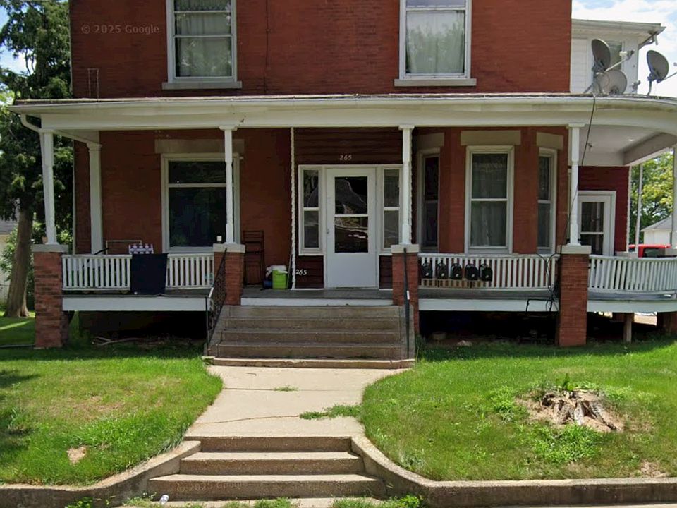1st image of 265 N Elm St #4