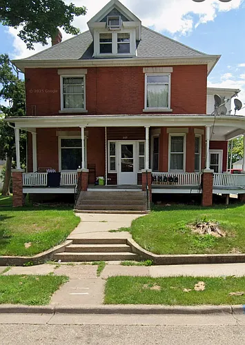 265 N Elm St #4 Photo 1