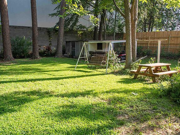 5th image of 1616 Woodland Hills Dr