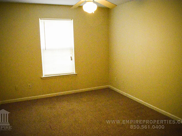 2756 Westbrook Ct — Photo 13