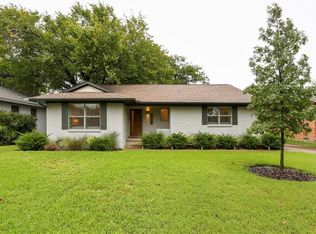9620 Livenshire Dr, Dallas, TX 75238