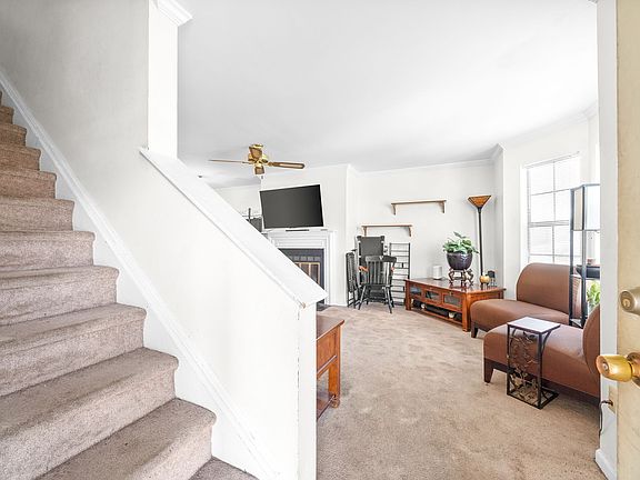 3rd image of 165 Ellington Pl