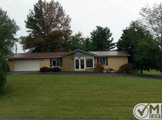 272 Manor Dr, Radcliff, KY 40160