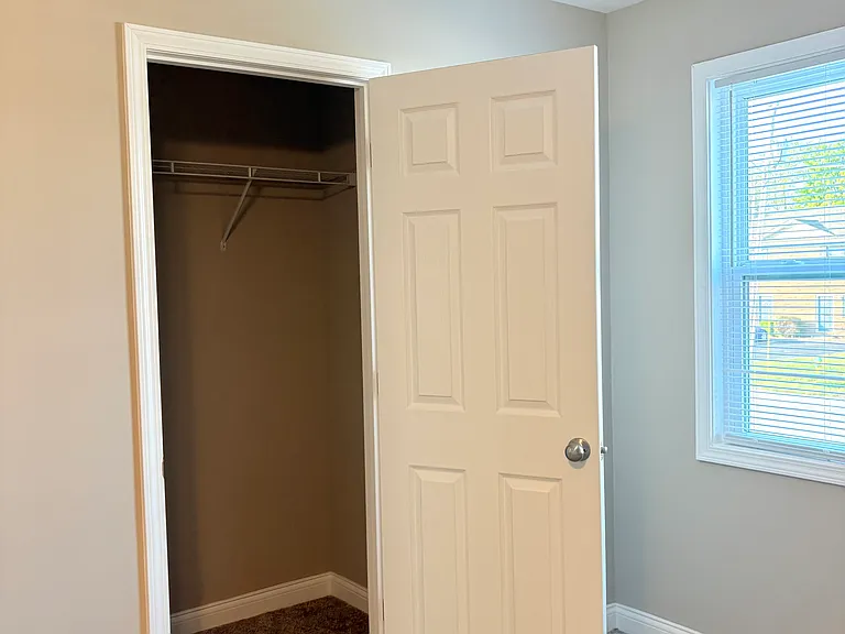 129 Hillridge Ct #C — Photo 12
