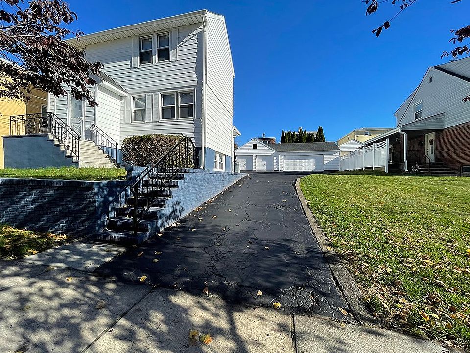 1st image of 230 Gaston Ave