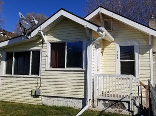 208 NW 12th St, Pendleton, OR 97801