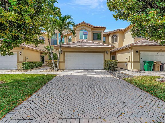 3rd image of 8181 S Madison Lakes Circle S