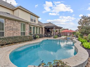 19410 Meadow Lakes Dr, Cypress, TX 77433
