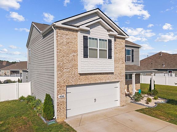 3rd image of 406 Montgomery Pl