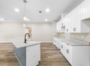 3010 Woodbury Cir, Cantonment, FL 32533