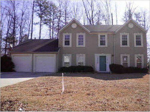 2nd image of 3377 Eastmont Ln
