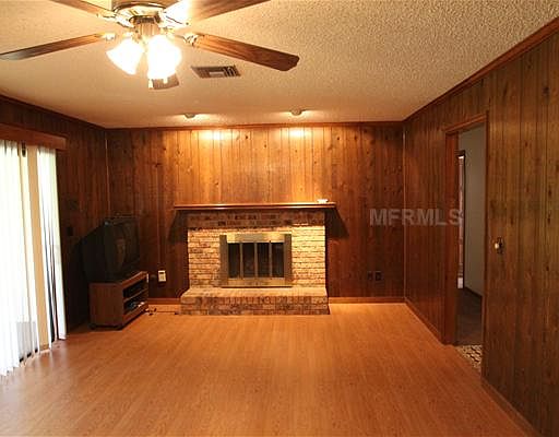 5th image of 1906 N Kingway Dr